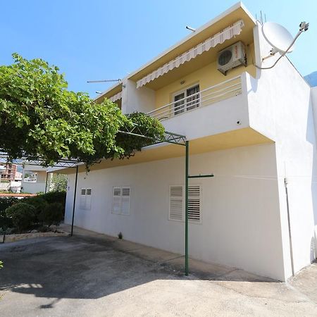 Apartments Antoneta Макарска Екстериор снимка