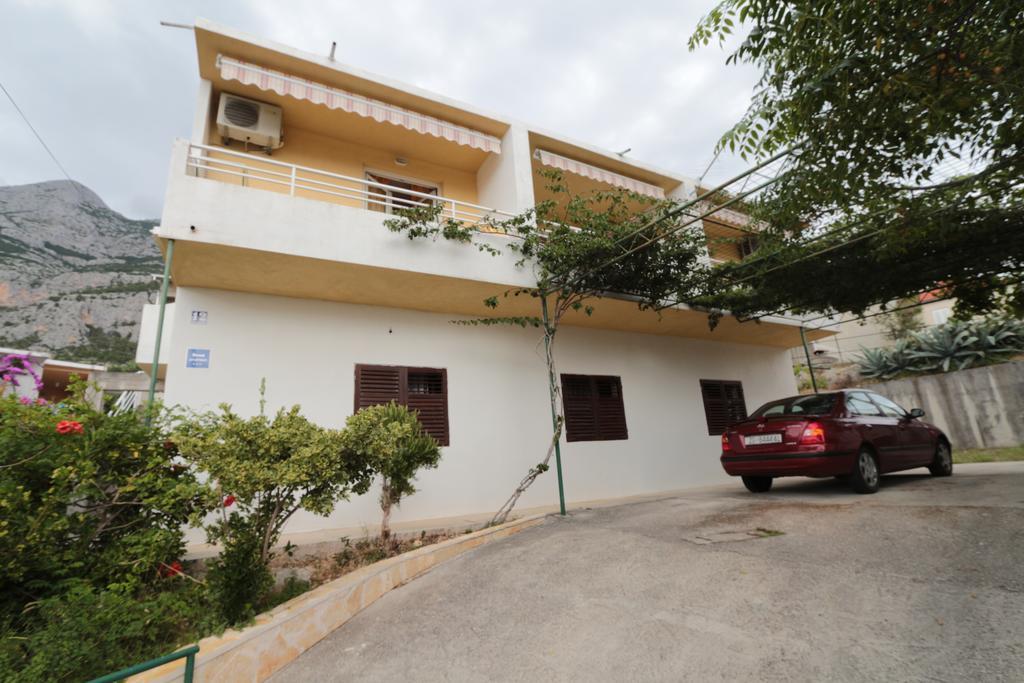 Apartments Antoneta Макарска Екстериор снимка