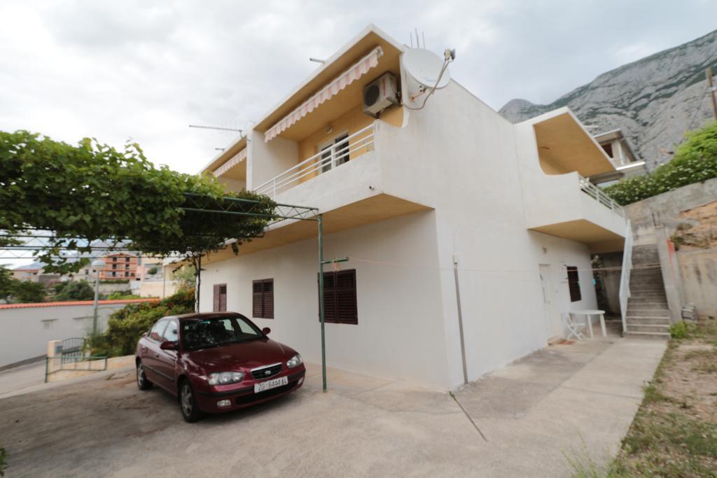Apartments Antoneta Макарска Екстериор снимка